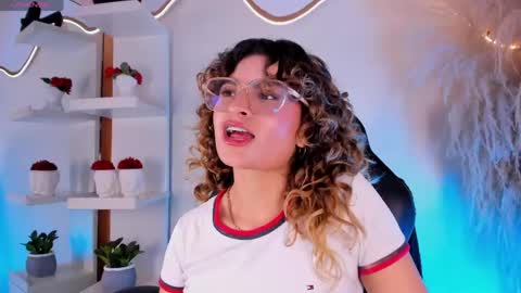 Emilyjonnes  online show from 05/31/26, 04:09