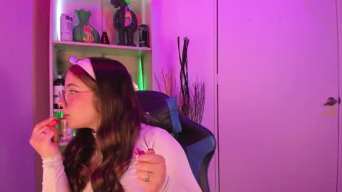 VALEEEN online show from 01/16/25, 03:56