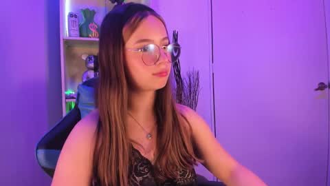 VALEEEN online show from 03/11/25, 04:07