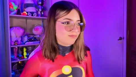 VALEEEN online show from 05/15/26, 03:30