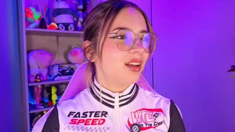 VALEEEN online show from 05/21/26, 02:46