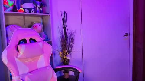 VALEEEN online show from 05/23/26, 03:05