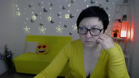 Emily online show from 04/16/26, 09:39