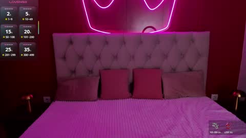 emilymagnificent online show from 05/18/26, 01:45