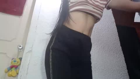 Nickole online show from 11/13/25, 04:06