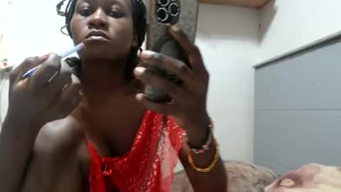 Emilly online show from 05/31/26, 09:27