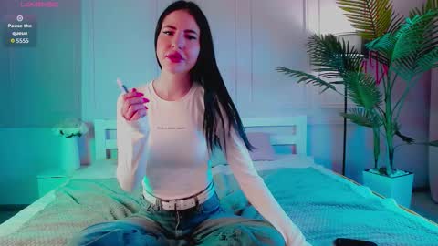 Emily online show from 03/19/26, 07:18