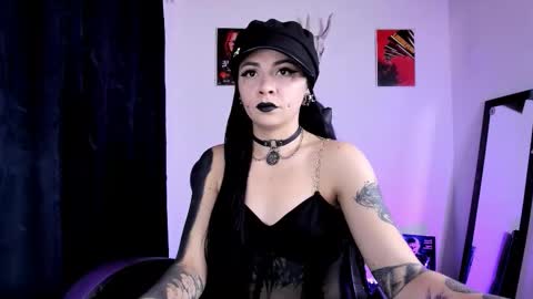  Emily Support me to have 100 likes plx online show from 09/28/25, 09:53