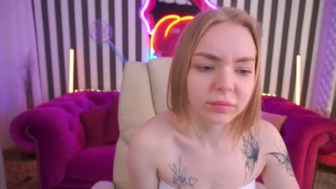  MY NAME IS Emily WELCOME EVERYONE I WILL BE HAPPY TO GIVE YOU WHAT YOU HAVE DREAMED OF FOR SO LONG online show from 04/22/26, 06:38