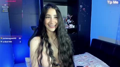 Snapshot of emilytafur chatting on 07/18/26, 12:48 Emy online show from 07/18/26, 12:48