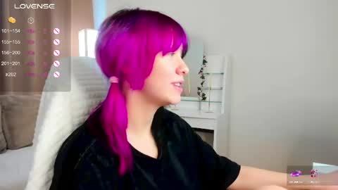 Snapshot of emilytrase chatting on 06/22/26, 02:35 Betty online show from 06/22/26, 02:35