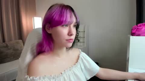 Snapshot of emilytrase chatting on 07/06/26, 01:13 Betty online show from 07/06/26, 01:13