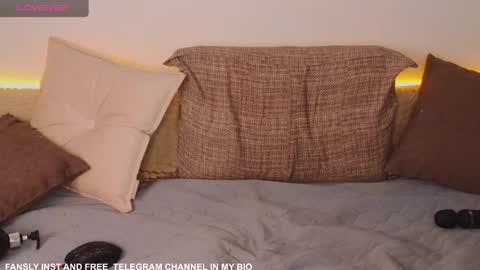 Emily wish-list  online show from 01/11/25, 06:56