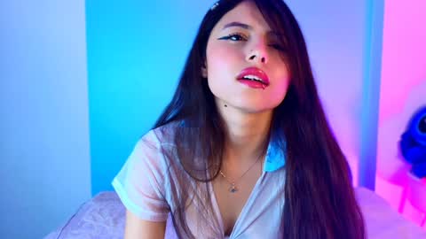    online show from 02/03/25, 03:53