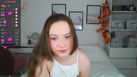 Snapshot of emilyxgrasez chatting on 01/19/25, 11:43 Emily online show from 01/19/25, 11:43