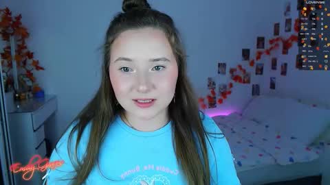 Snapshot of emilyxgrasez chatting on 10/10/25, 08:30 Emily online show from 10/10/25, 08:30