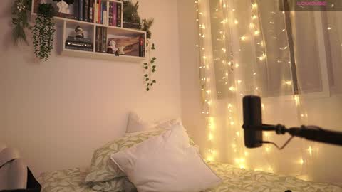 IG thickemmsss online show from 12/03/24, 09:56