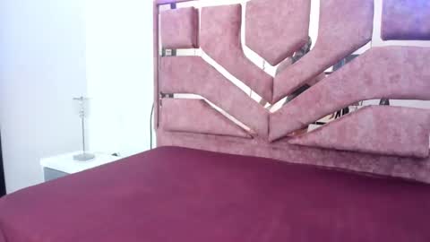 emilyy_cooperr online show from 02/18/25, 03:10