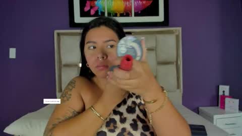 emilyy_cooperr online show from 02/27/26, 12:05