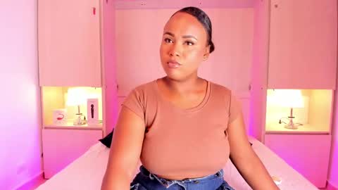 Emily online show from 02/02/25, 03:32