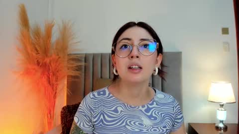 Emilyy Watson online show from 02/10/25, 11:36