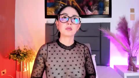 Emilyy Watson online show from 03/20/26, 12:37