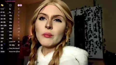 emimiy online show from 11/14/25, 03:49