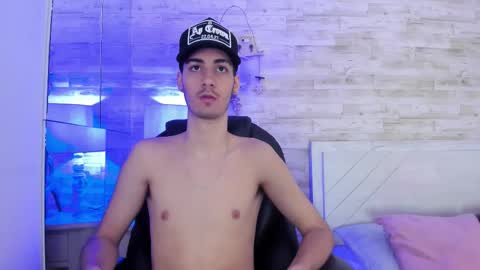 emir_ozan online show from 01/13/26, 11:48