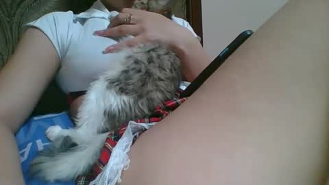 Snapshot of emma_991 chatting on 01/26/25, 03:58 emma_991 online show from 01/26/25, 03:58