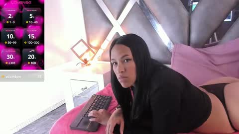 emma__js_ online show from 02/27/25, 08:42