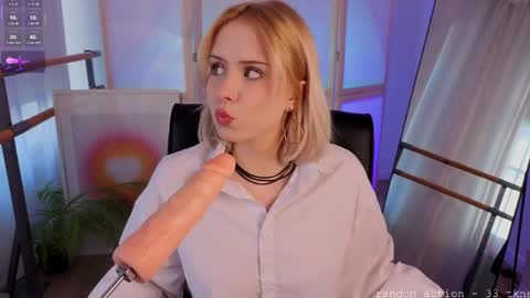 Molly online show from 04/09/26, 02:55