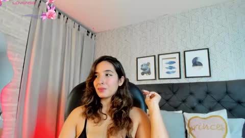 Snapshot of emma__smith01 chatting on 02/20/25, 12:57 Emma online show from 02/20/25, 12:57