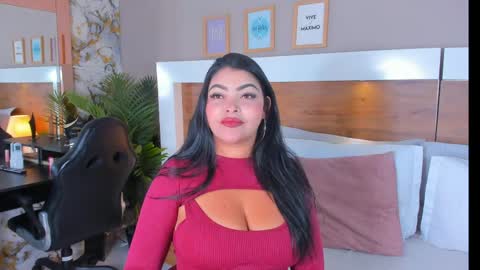 Emma  online show from 04/25/26, 08:28
