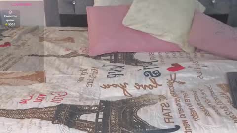 Snapshot of emma_blake__ chatting on 10/12/25, 11:26 Emma online show from 10/12/25, 11:26