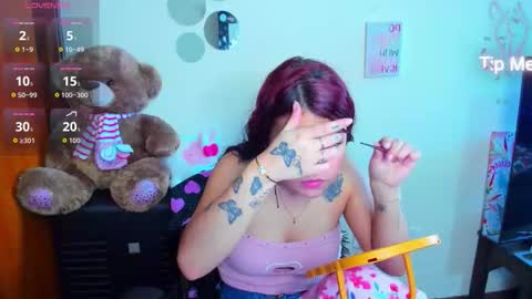 emma_boo_ online show from 03/19/26, 08:02