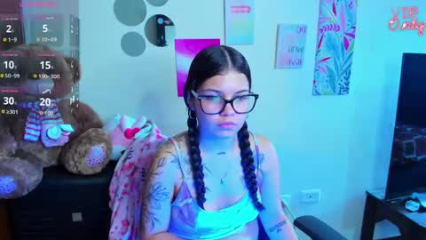 emma_boo_ online show from 06/03/26, 02:44