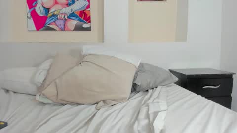 emma_cartter1 online show from 11/23/25, 03:45