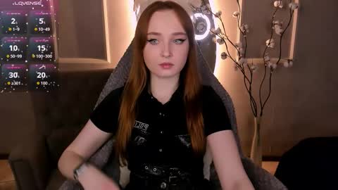  Emma   online show from 11/23/25, 01:55