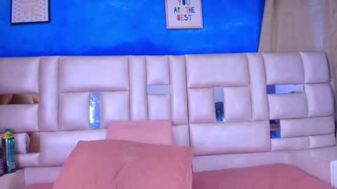 Emma online show from 09/17/25, 03:08