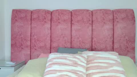 Emma online show from 01/06/26, 03:10