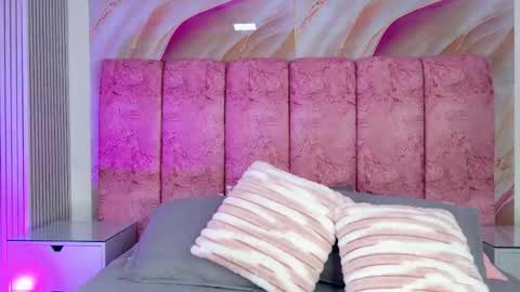 Emma online show from 02/17/26, 03:03