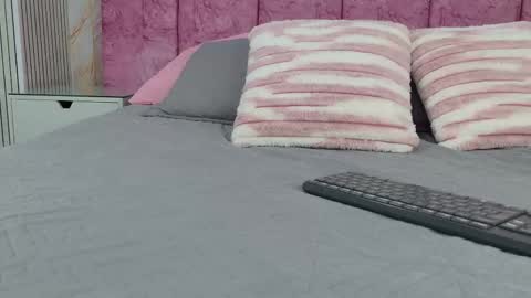 Emma online show from 03/03/26, 03:01