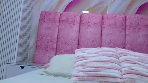 Emma online show from 03/31/26, 03:08