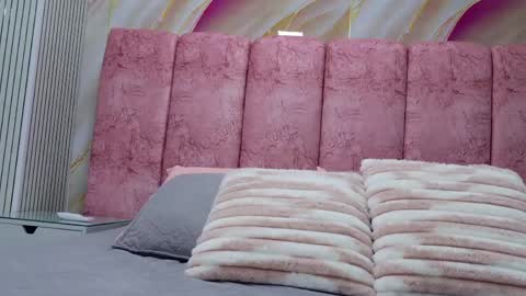 Emma online show from 04/09/26, 03:06