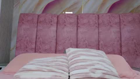Emma online show from 05/12/26, 03:03