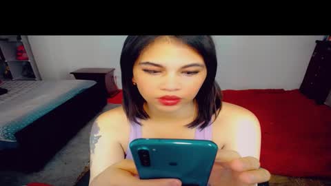 Snapshot of emma_diva chatting on 02/14/25, 09:24 emma online show from 02/14/25, 09:24