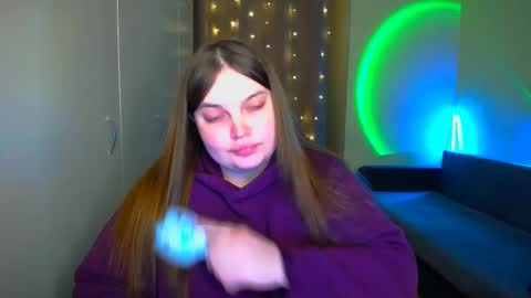 Eva online show from 10/14/25, 05:58