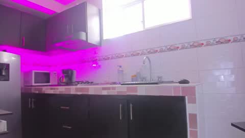 Emma online show from 03/17/26, 06:55