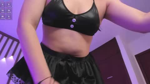 E M M A online show from 03/28/26, 02:22