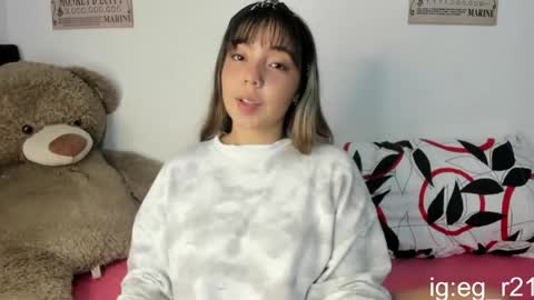 emma_grayys online show from 04/18/26, 06:28